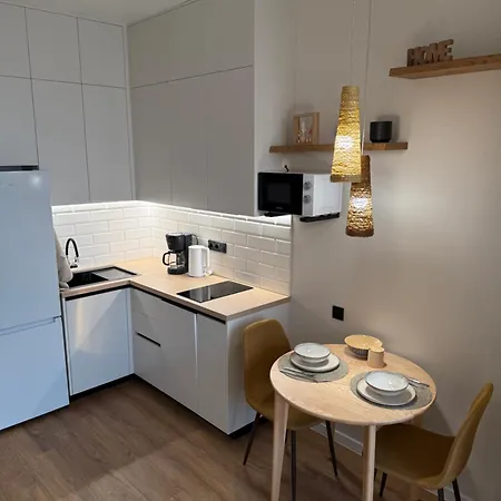Apartment Comfortable, New 2 Minutes From The Sea *