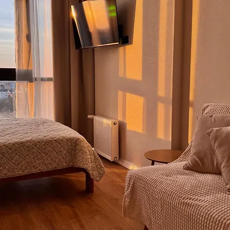 Comfortable, New 2 Minutes From The Sea