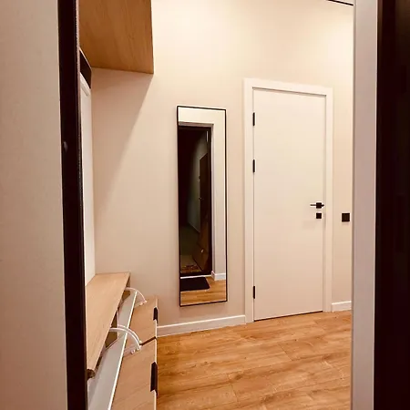Comfortable, New 2 Minutes From The Sea Apartment